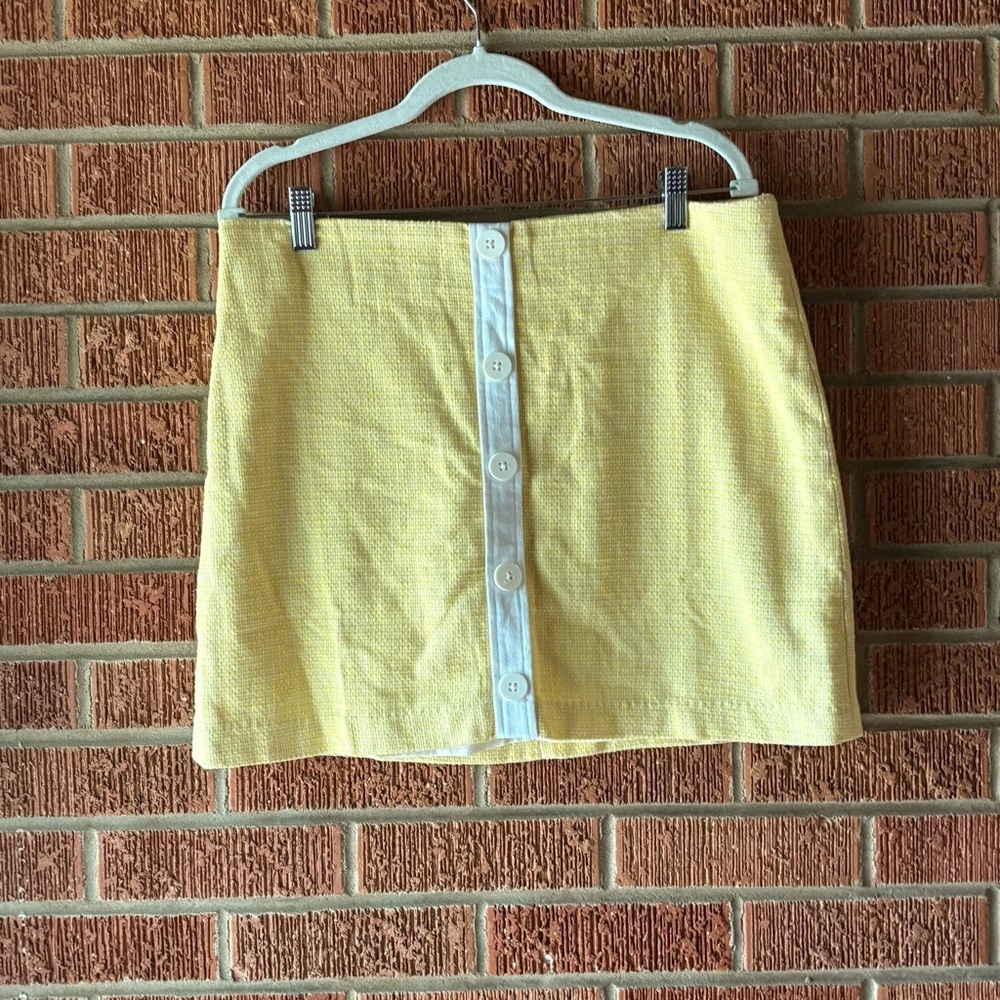ModCloth Yellow Faux Button Mini Skirt Size 14